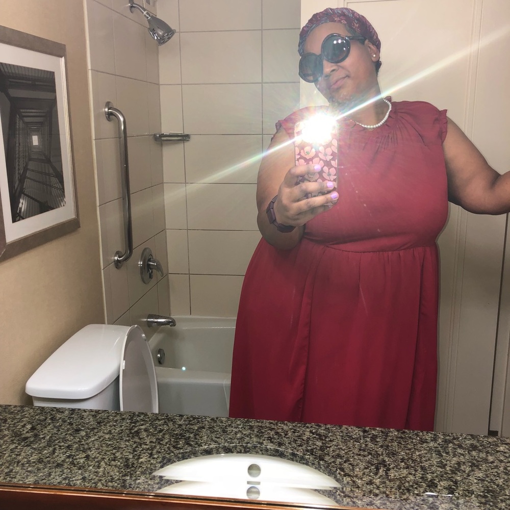 Meet your Posher, Demethria